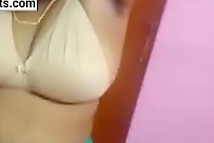 Indian motion chuchi wali bhabhi bra opening visit  to live sex chat