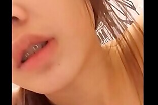 น้องนุ่น ช่วยตัวเอง ผ่านไลน์คอล puiinun