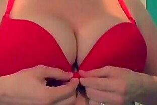 Massive milk filled tits! Ex wife had nice tits