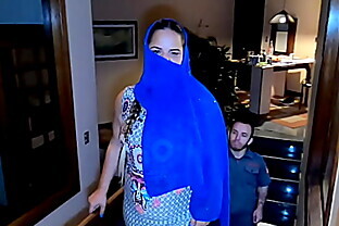Despedida de solteira arabe desi com anão bombeiro da televisão SBT . Pitoco173