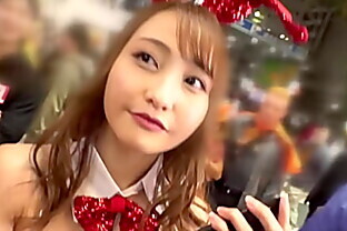 エロ尻プリっと引っさげて渋谷に舞い降りたドエロいバニーちゃん！令和初ハロウィンでくっそエロバニーちゃんとHAPPYワンナイSEX！！