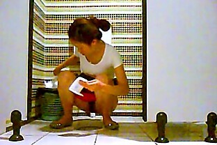 Toilet voyeur pissing changing sniffing pad period