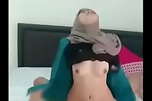 Tudung Hijau
